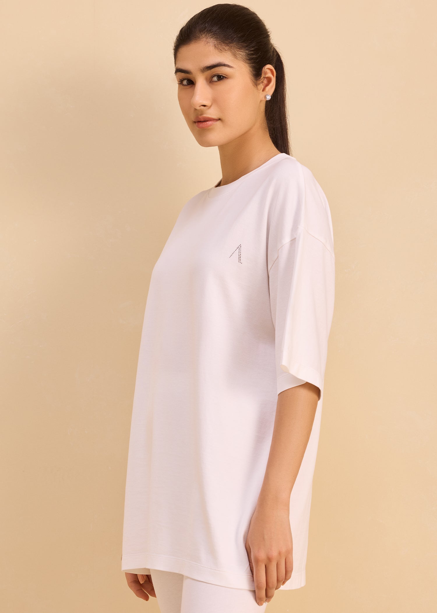Effortless  Signature Oversized Tee