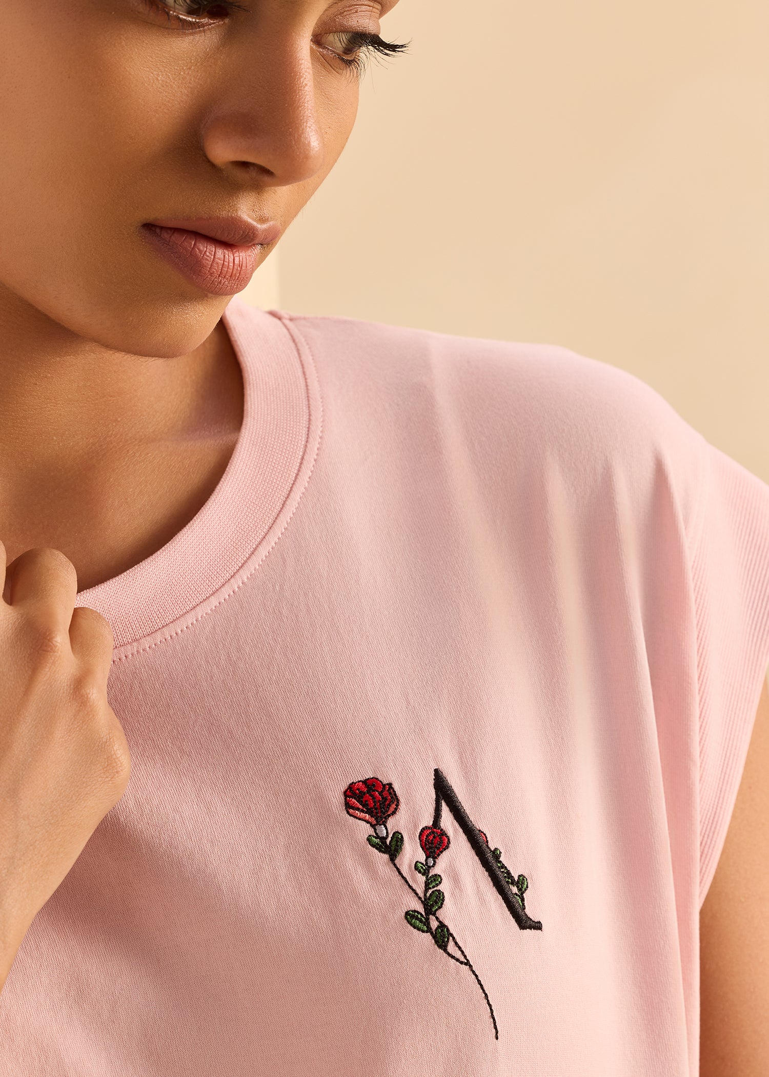 Embroidered Boxy Muscle Tee