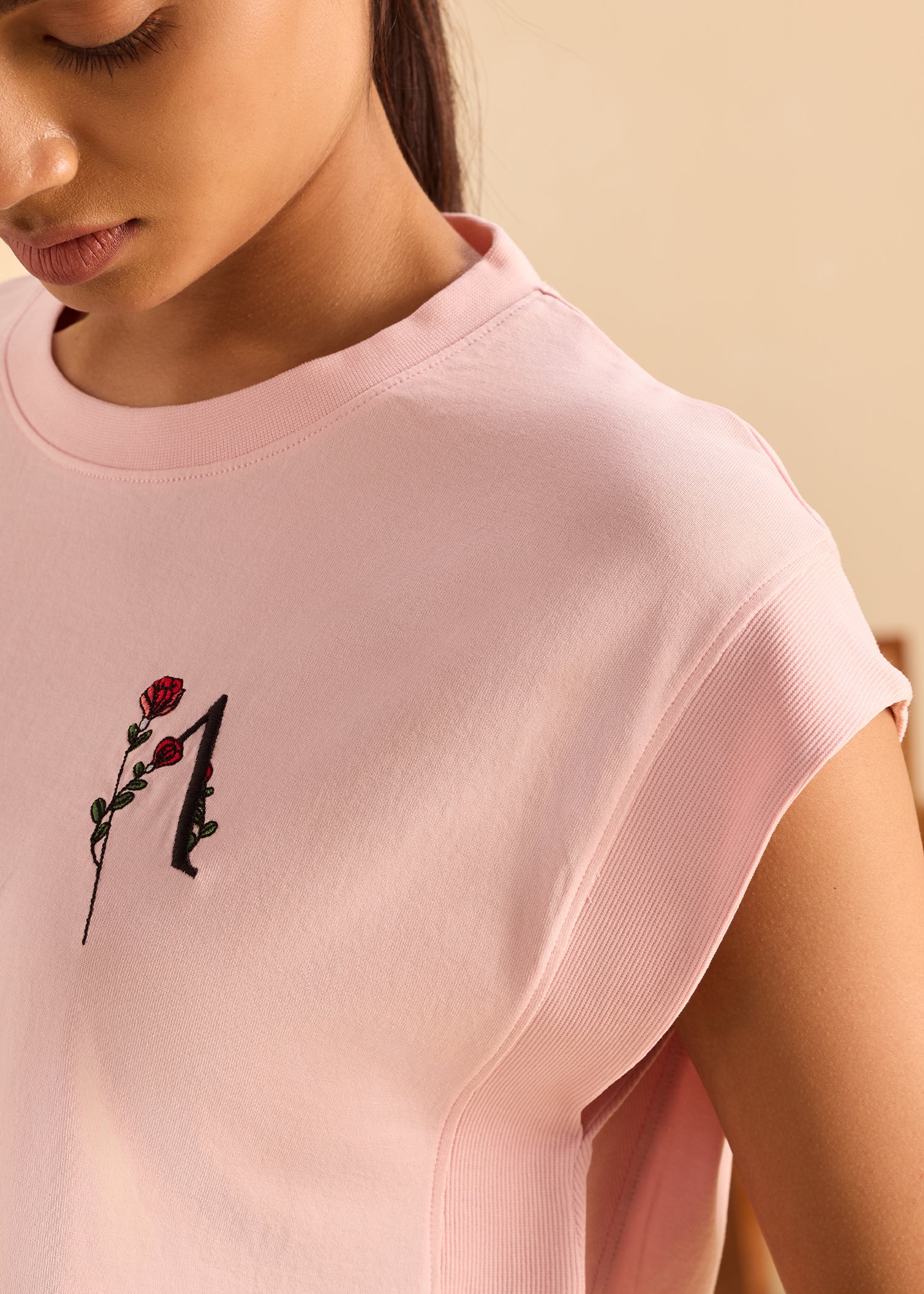 Embroidered Boxy Muscle Tee