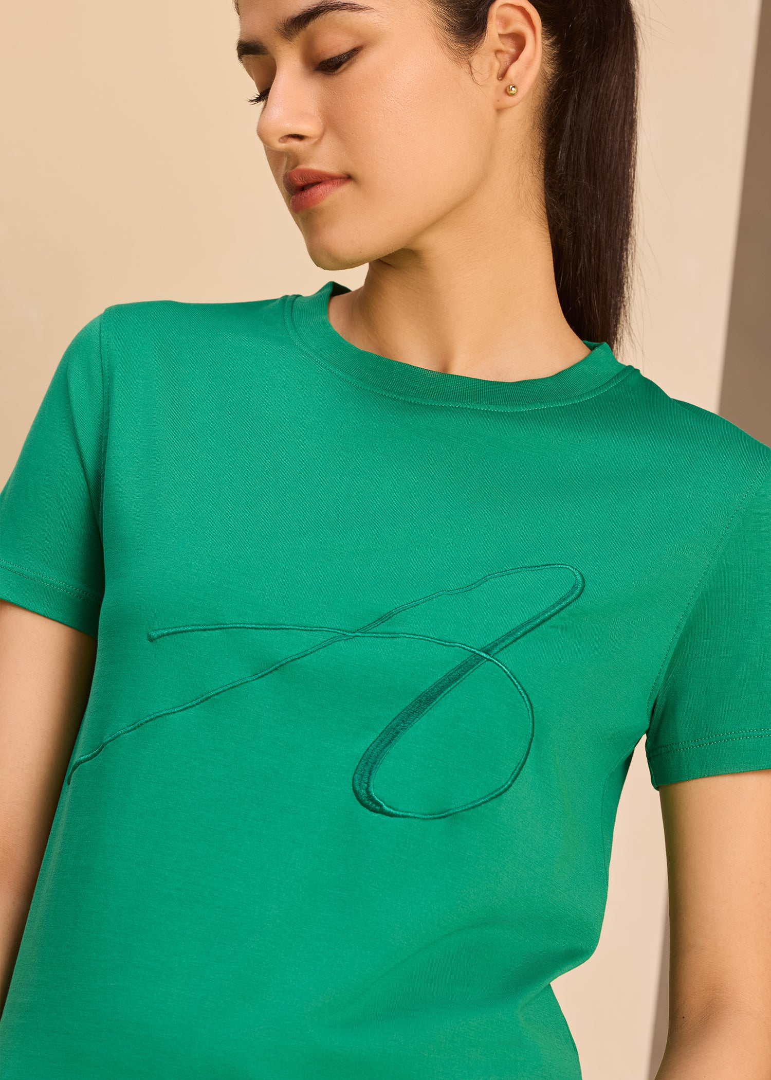 Relaxed Fit Embroidery Tee