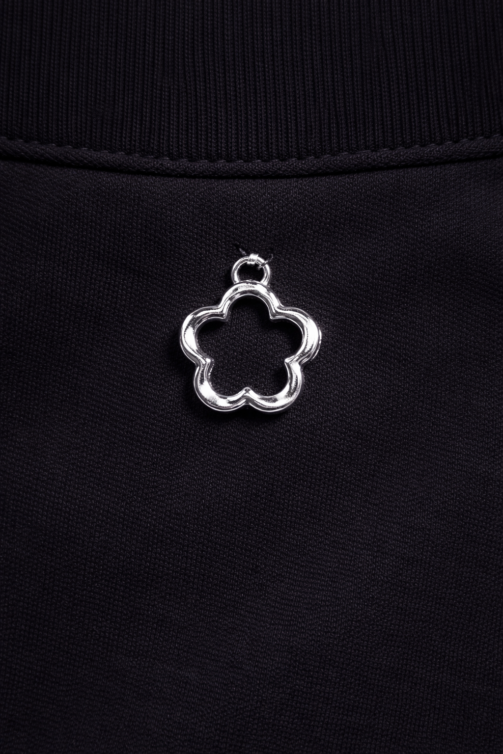 BLACK-BACK.png